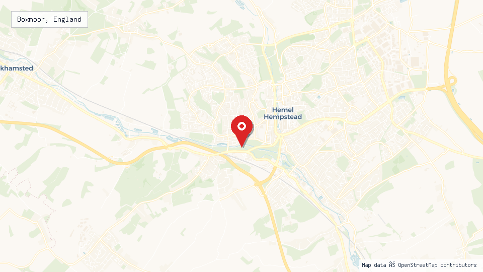 Street map of Boxmoor, England with location pin