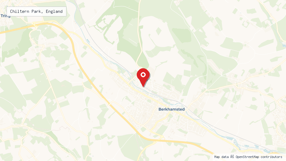 Street map of Chiltern Park, England with location pin