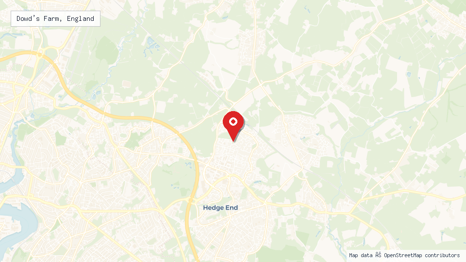 Street map of Dowd's Farm, England with location pin