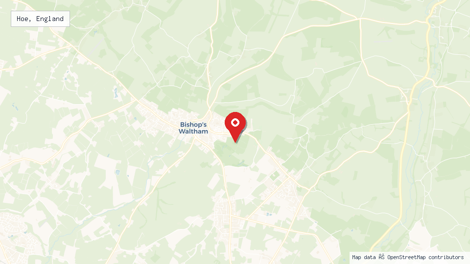 Street map of Hoe, England with location pin