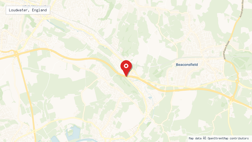 Street map of Loudwater, England with location pin