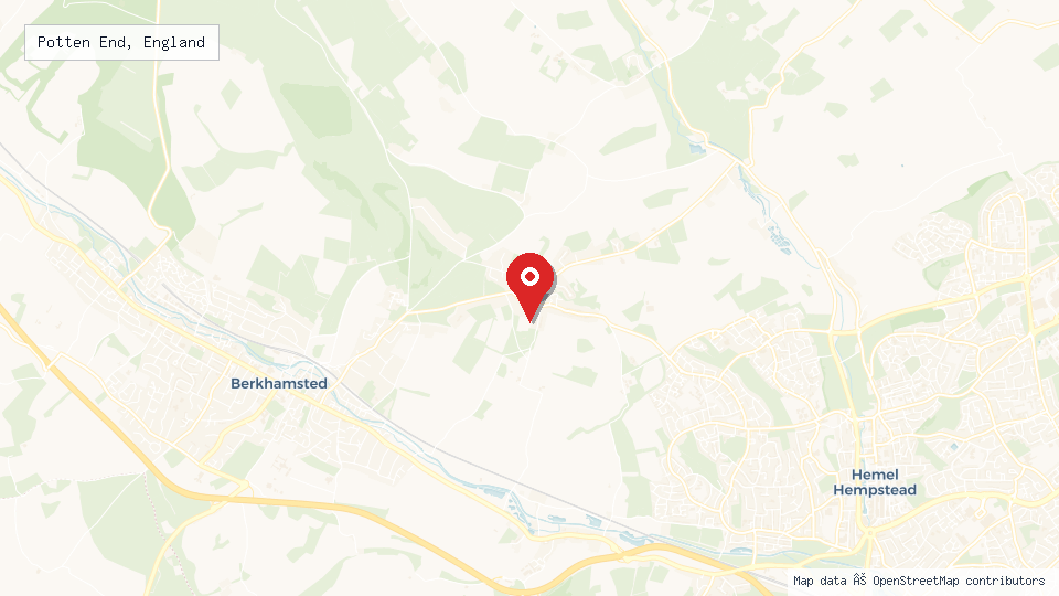 Street map of Potten End, England with location pin