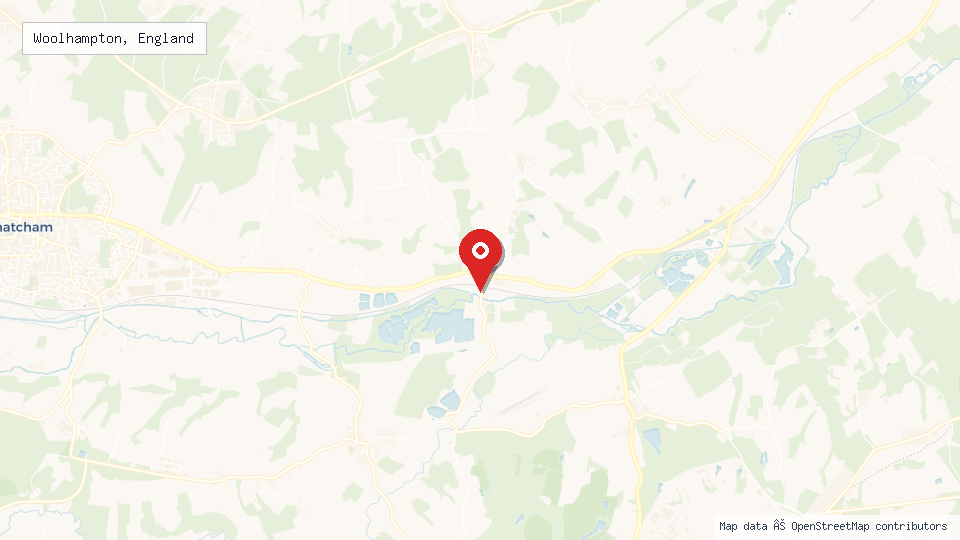 Street map of Woolhampton, England with location pin