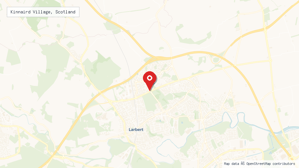 Street map of Kinnaird Village, Scotland with location pin